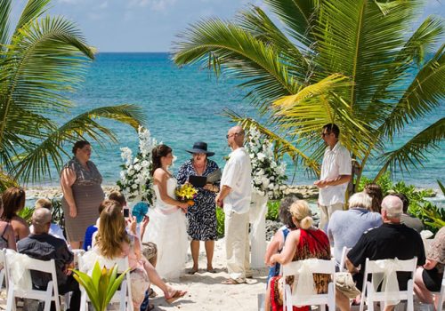 BEACH WEDDING